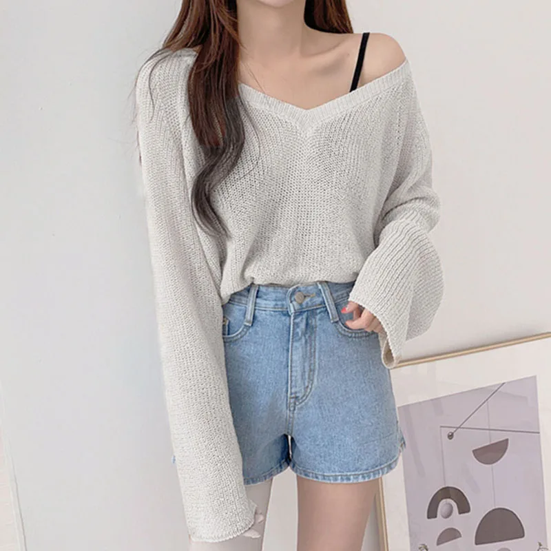 

Lazy Style Thin Long-sleeved Solid V-Neck Women's Summer Loose And Thin Sunscreen Sweater