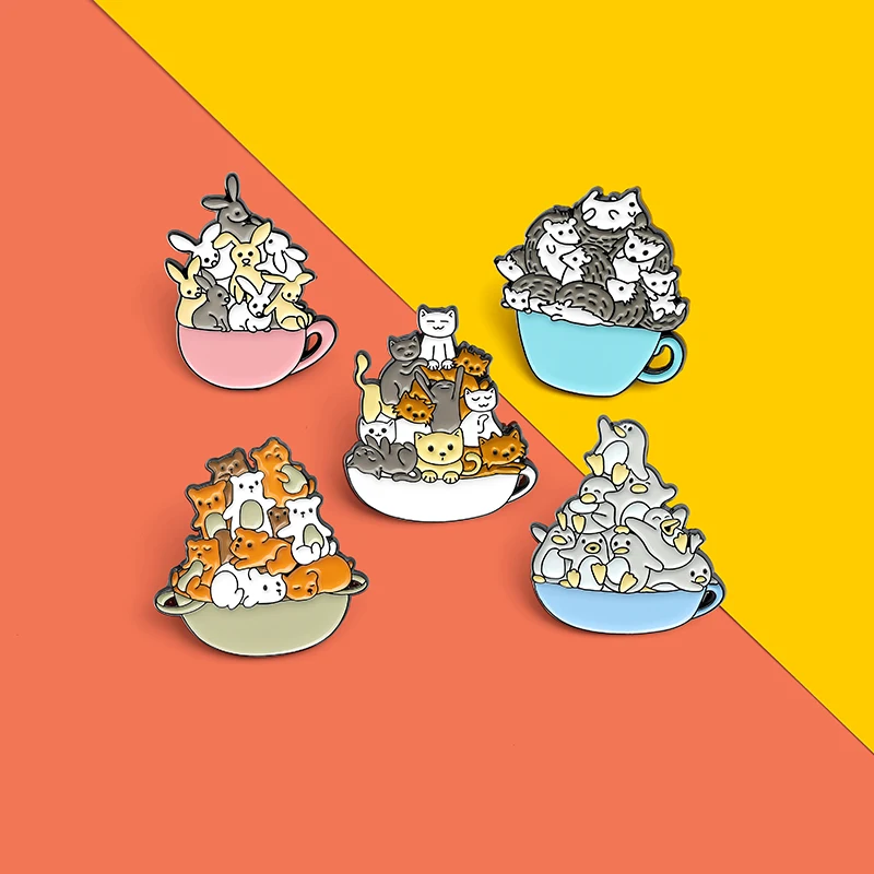 

Custom Stack cat animal family Enamel Pin Cats Rabbit Bear Hedgehog Penguin Brooches Lapel Pins Badge Jewelry Gifts for children
