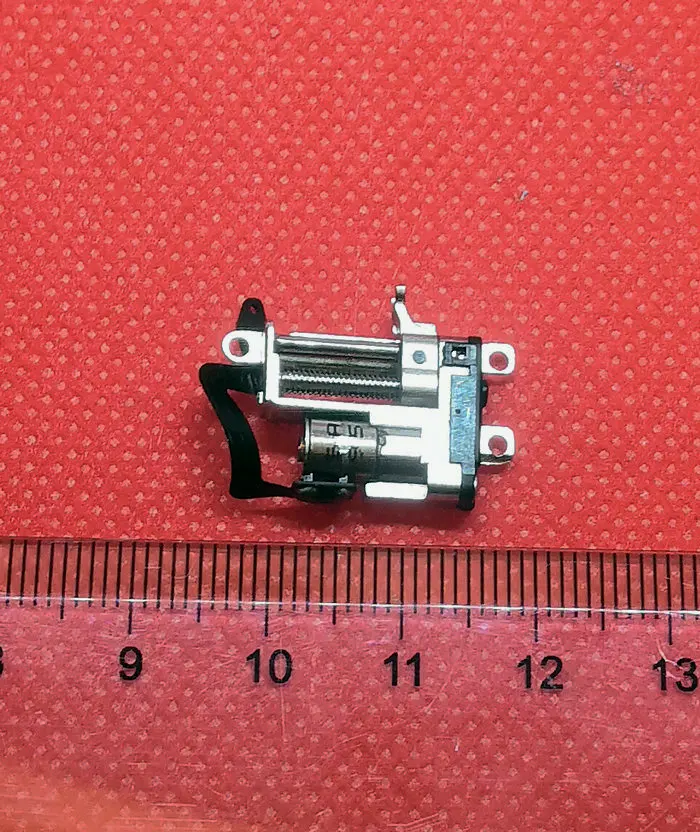 

Mobile phone lens push-pull stepper motor Slide length 10MM 5V 14.5ohms