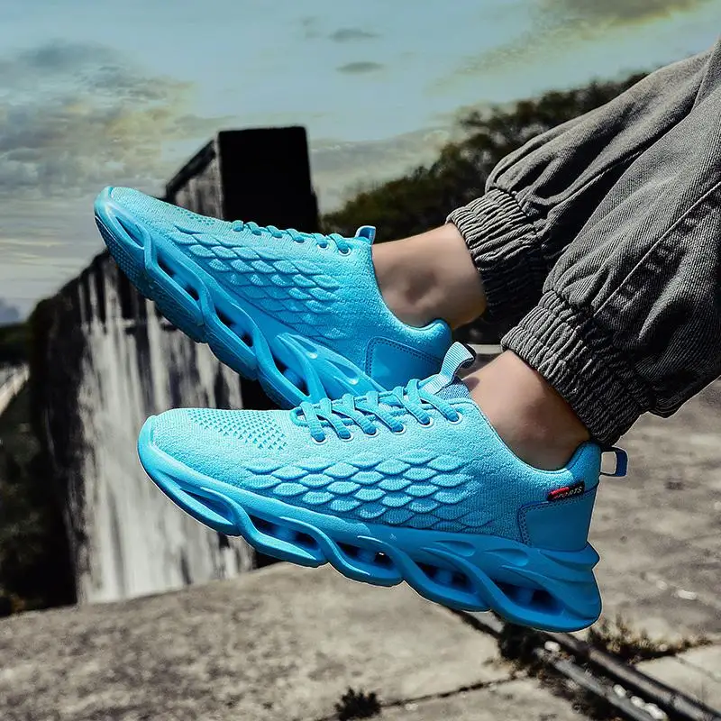 

Mens Sneakers Blade Bottom Designed Fashion Big Size Male Footwear Solid Color Breathable Non Slip Lace Up Sports Shoes For Men