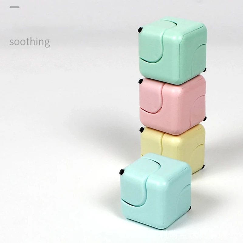 

1PC Kids' Party Favor Set Magnetic Fidget Spinner Orbiting Ring Cube for Kids Adults Pressure Anxiety Gyro Spinner Toy