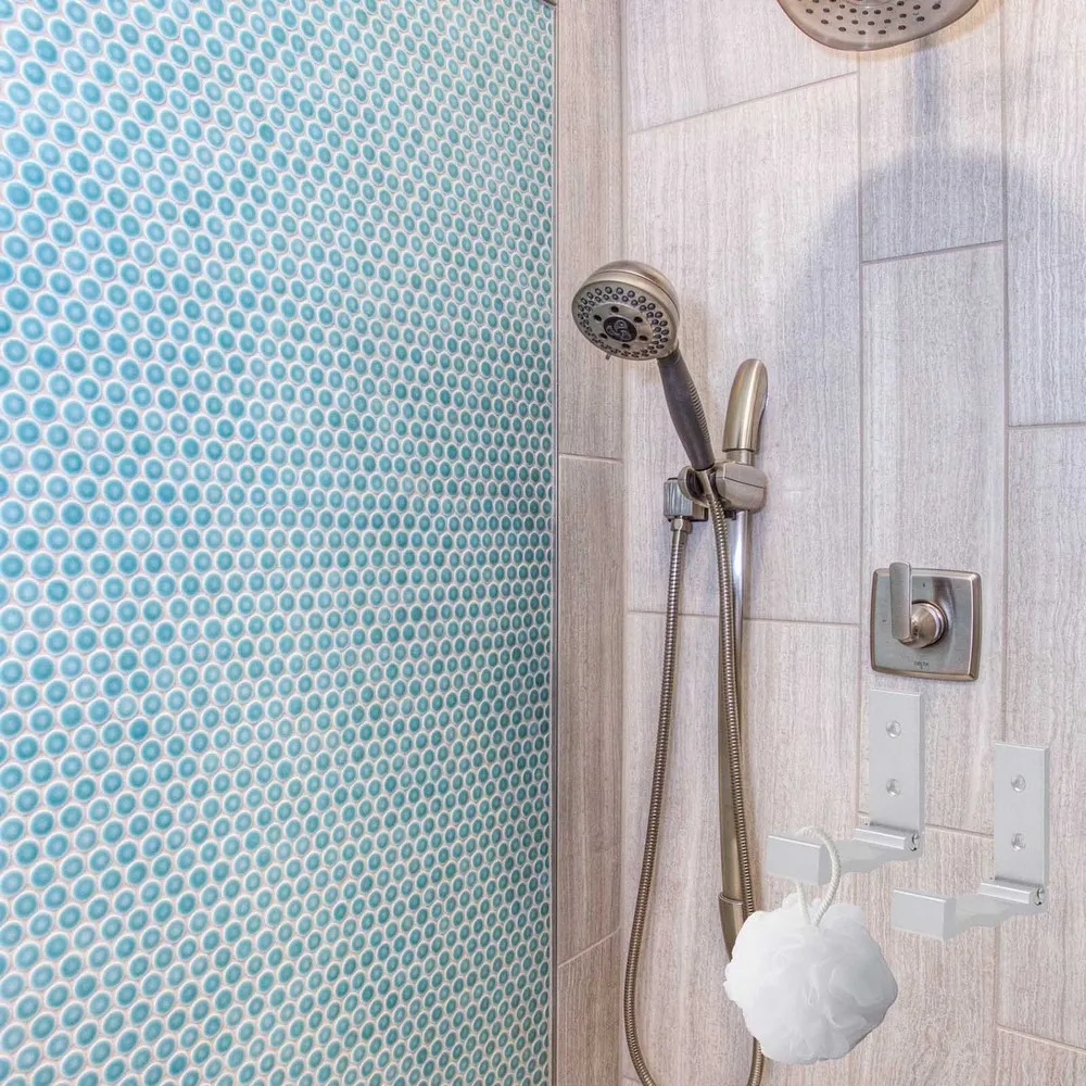 

5pcs Foldable Coat Hooks Wall Mounted Hooks Heavy Duty Folding Hooks with Glue