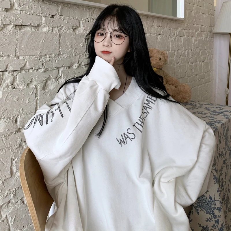 

EBAIHUI Plus Size Sweatshirts Letter Print Oversized T Shirts Long Sleeve V Neck White Tops Women Fashion Hoodie Korean Girls