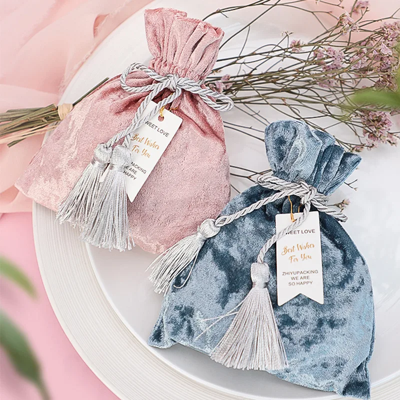 

Gold Velvet Gift Bag Drawstring Wedding Party Favors Candy Boxes Gift Bags for Baby Shower Party Supplies Velvet Candy Bags