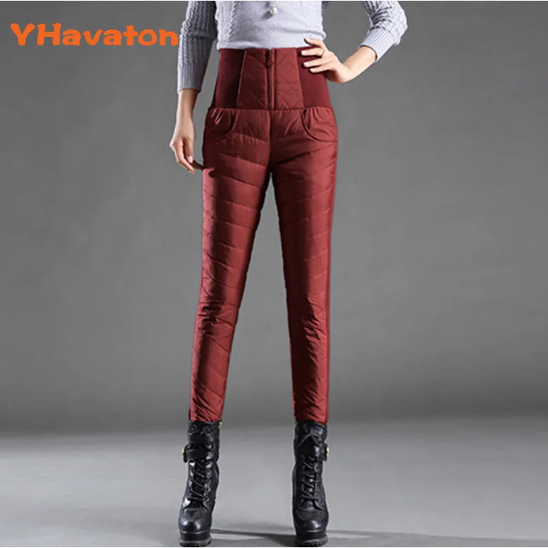 Зимние женские брюки на утином пуху бархатные с высокой талией обтягивающие
