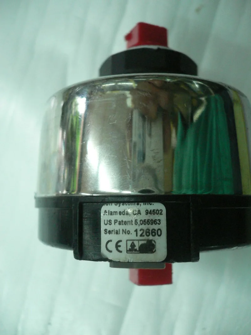 

MKS LON SYSTEMS MODEL 6110 Air lonizing Cartridge Used