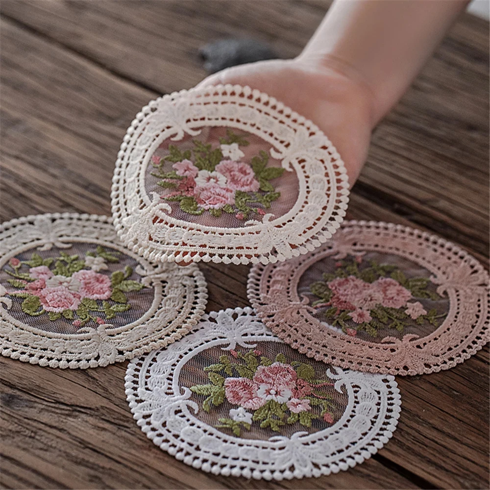 

12cm Vintage Lace Coaster Placemat Embroidery Craft Bowls Coffee Cups Coaster European Style Fabric Anti-Scald Table Plate Mat