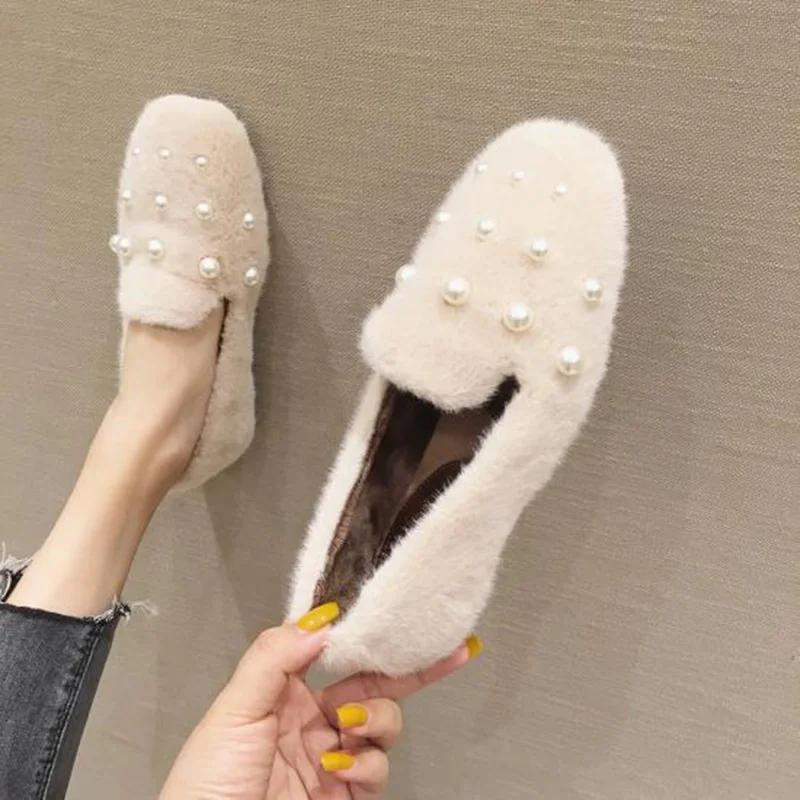 

2020 Winter Shoes Women Flats Warm Fur Shoes Ladies Party Shoes Pearl Fashion Woman Office Footwear A2964