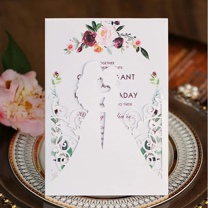 

50pcs Elegant Laser Cut Wedding Invitations Card Gay Women Cards Customized Greeting Card Wedding Decoration Party Supplies