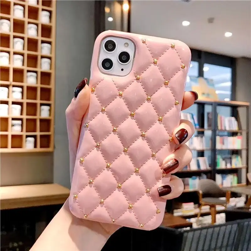 Чехол с заклепками для телефона iphone 7 8 6 11 x xr xs max pro чехол plus однотонный защитой от