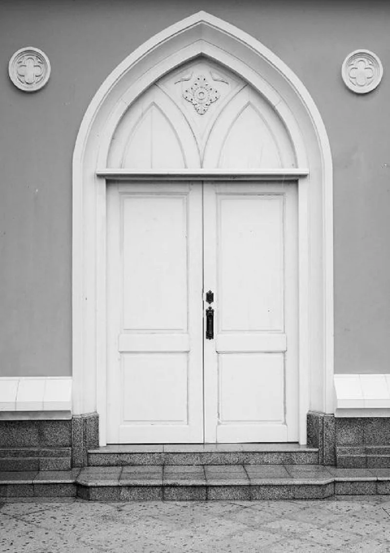 

Gray Wall And White Door Backdrop Vinyl Background Cloth Family Portrait Party Photo Props