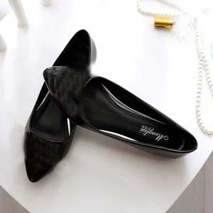 Black PU pointed toe Туфли на плоской подошве с украшением в виде кристаллов, стразы, цветы; замшевые, сатиновые туфли из искусственной кожи; цвет на заказ; большие размеры 43; вечерние туфли - Цвет: Black PU pointed toe