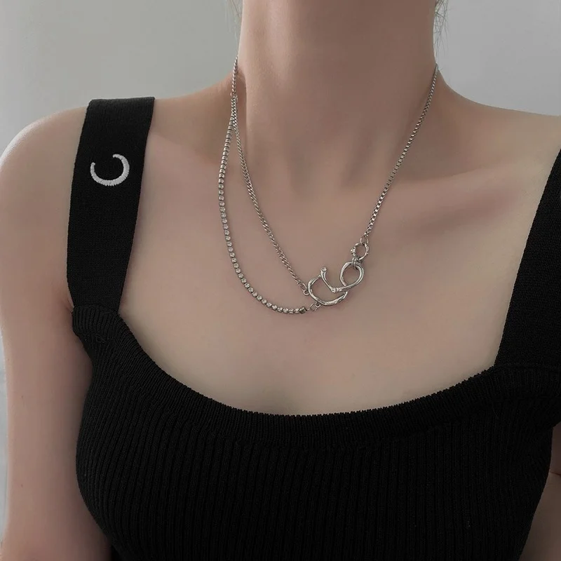 

Necklaces Woman Geometric Necklace Women Pendant Chain Lovers Jewelry Wedding Silver Color Trendy Kpop Party Zinc Alloy Collier