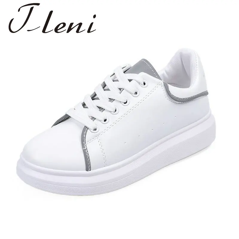 Светящиеся белые кроссовки Новинка осени 2019 повседневные на толстой подошве в