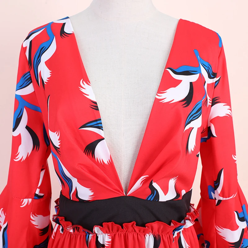 Женское плиссированное платье макси красное праздничное с длинным