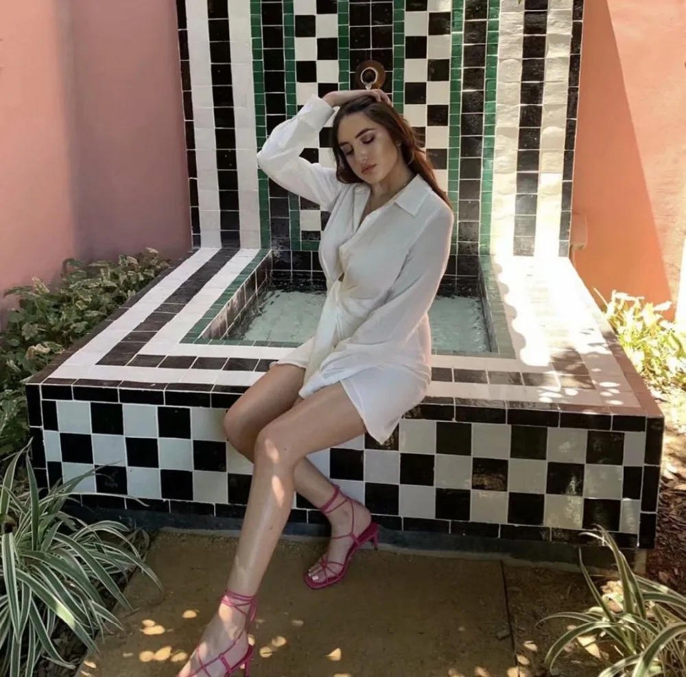 Специальный интерес дизайн kendall мини-платье для женщин хлопок смешанная ткань неровность плиссированные призвание Стиль Сексуальное Белое платье