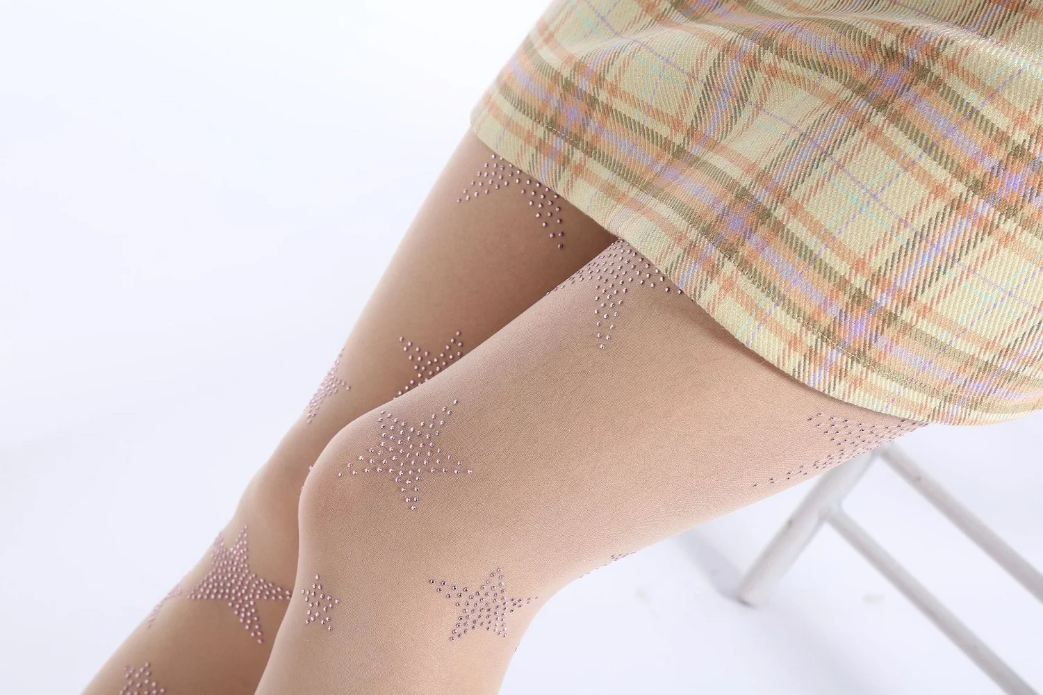 

Net celebrity belt flashing diamond skin color stockings thin and light style collocation trend pattern trousers jk tide socks