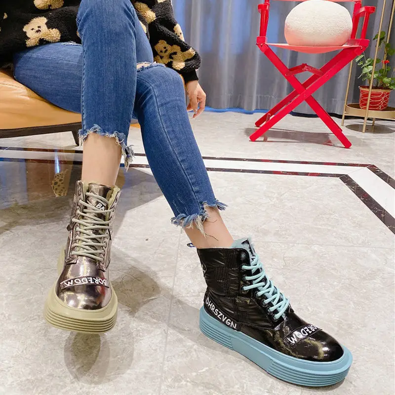 

Mirror-painted leather bump letter tie Martin boots 2020 winter new snow cotton short thick-soled women's shoes