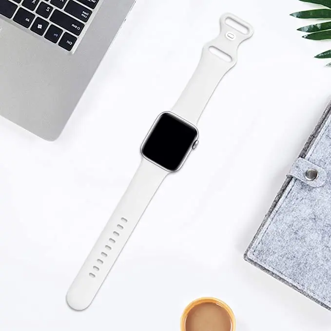 

Silicone Strap for Apple Watch Band 44mm 40mm IWatch Band 38mm 42mm Liquid Watchband Bracelet for Apple Watch Series Se 6 5 4 3