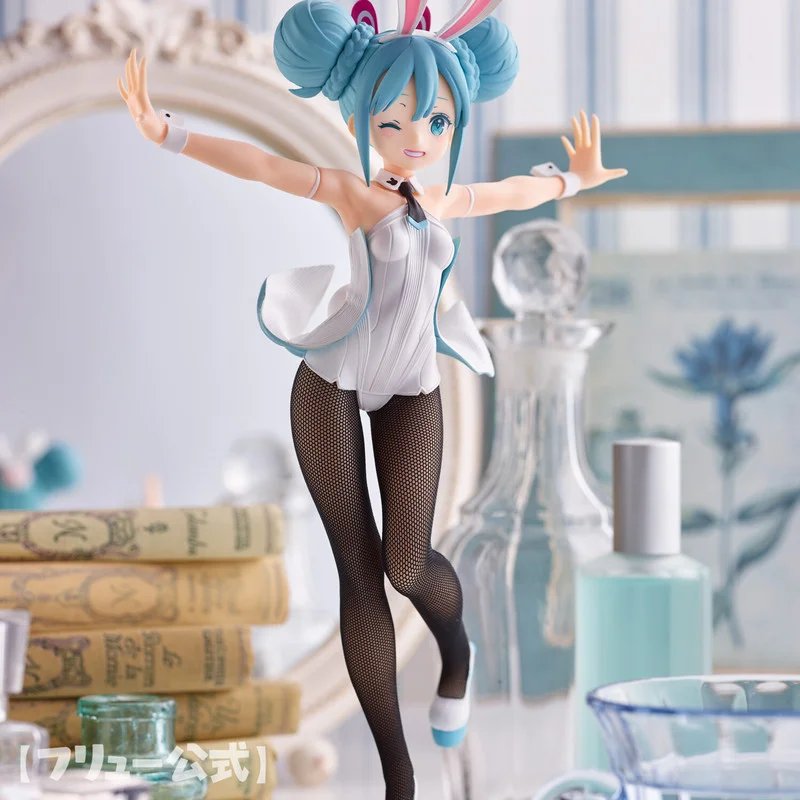 

Bandai NECA Anime Model Hatsune Miku Bunny Girl Figure Scenery Children's Toys Best Gift PVC Action Figure