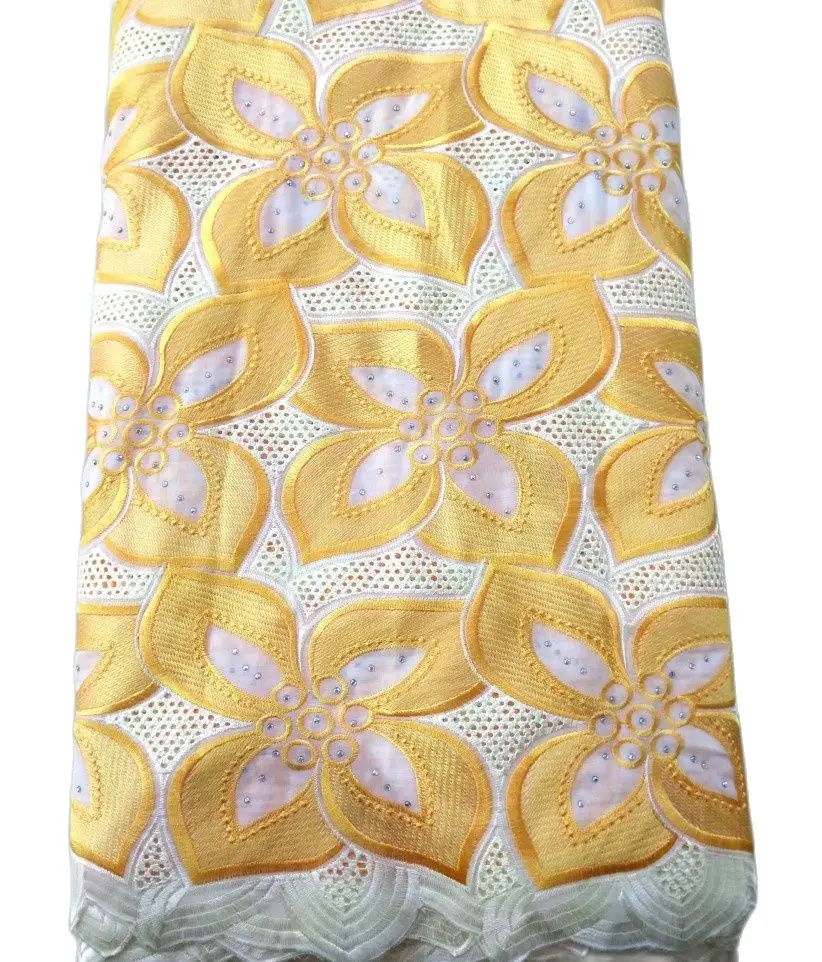 

Бесплатная доставка, бежевая Высококачественная швейцарская кружевная африканская ткань для свадьбы и вечеринки, 5 ярдов, хлопковая швейцарская тонкая ткань