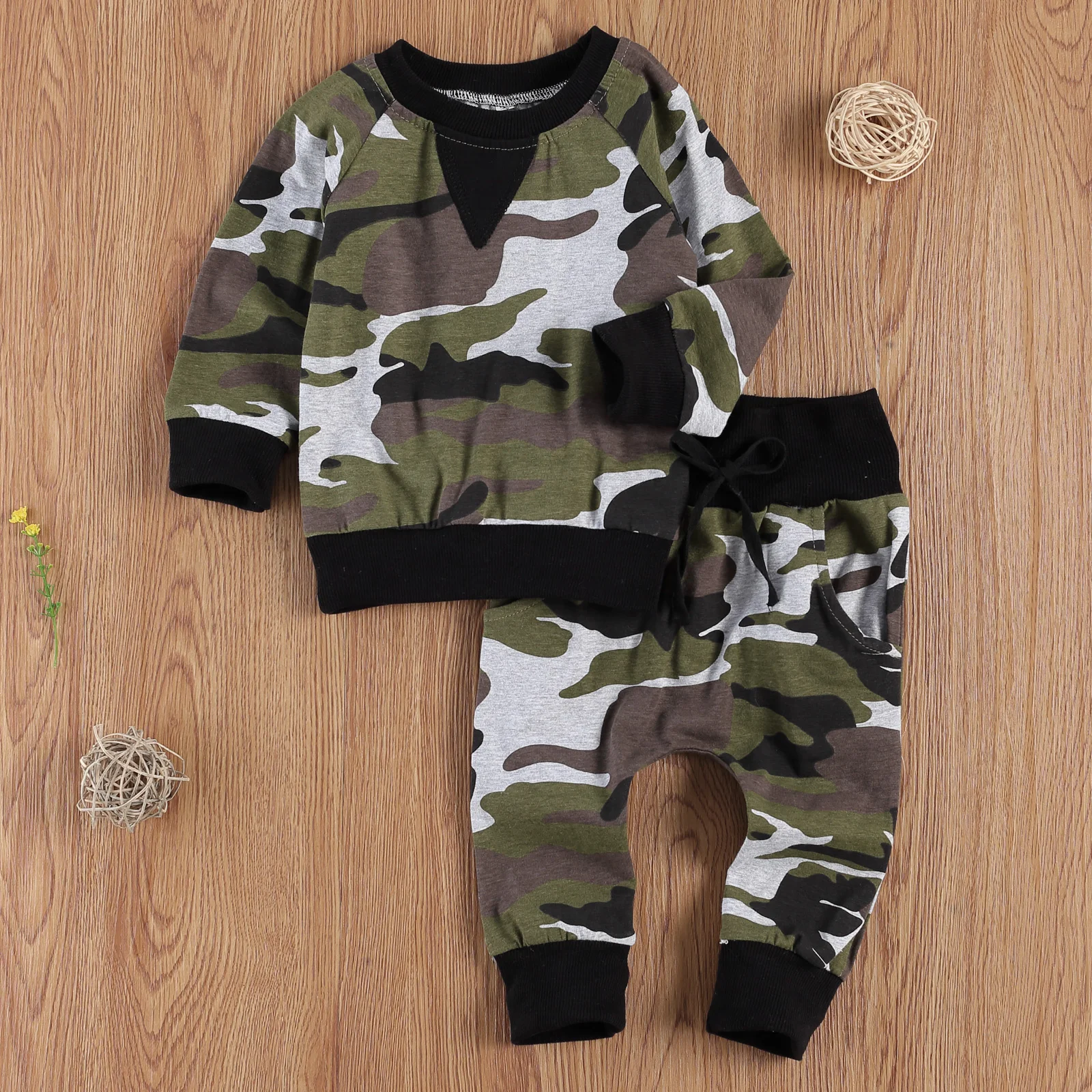 

Baby Boys Camouflage Clothes Set, Long Sleeve O-neck Tops + Elastic Waist Long Pants Outfits Set For Spring, Fall 0-3Years