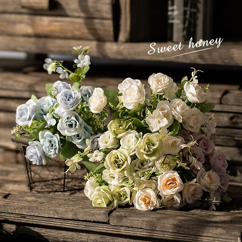 Искусственный букет из 10 небольших роз в скандинавском стиле украшение для отеля