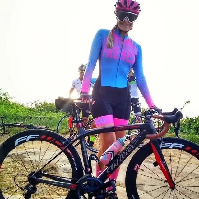 skinsuits 16 Frenesi Колумбии заднюю часть тела Пользовательские Лайкры скафандр Длинные рукава Триатлон дышащие велосипедные Комплект Одежда для велоспорта Ropa Ciclismo - Цвет: skinsuits 16