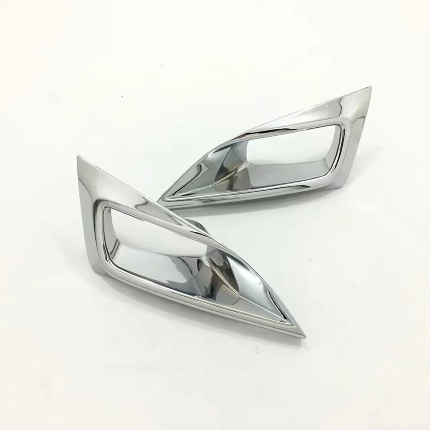 Front fog lights B Для Toyota Camry спортивная версия XV70 8th передний и задний противотуманный светильник декоративная крышка аксессуары - Цвет: Front fog lights B