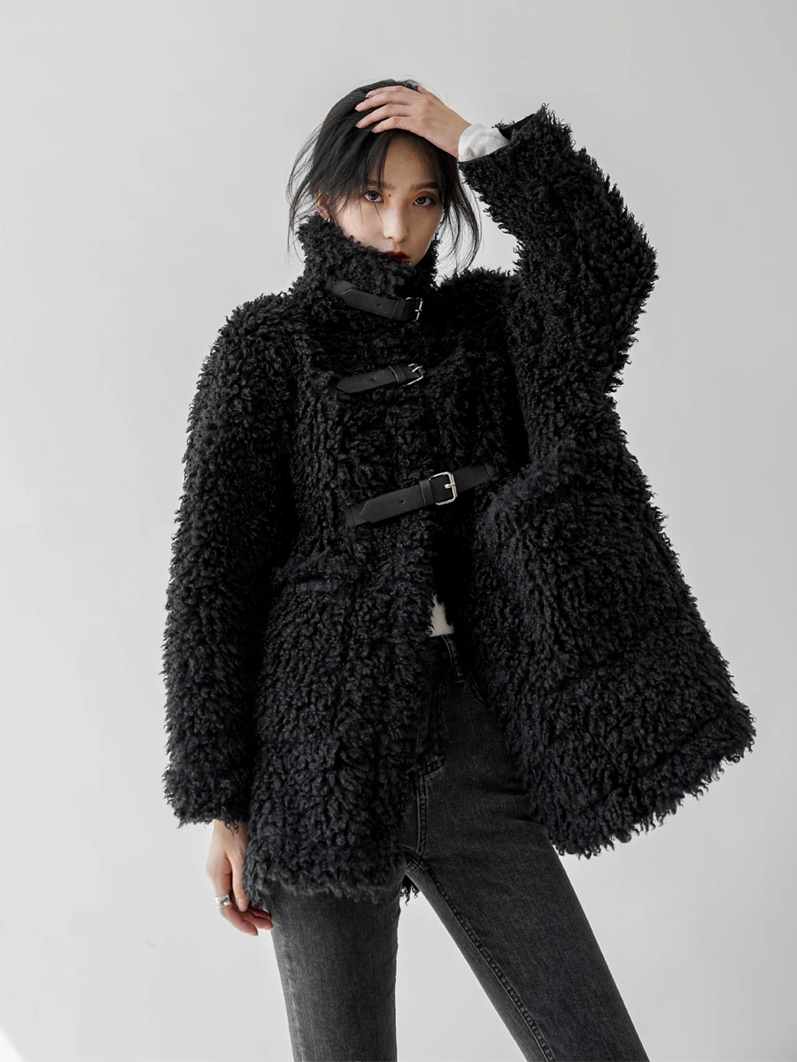 

Black lamb wool coat Women New winter Korean high-neck temperament thickening plus fleece faux fur woolen coat warm jacket Women