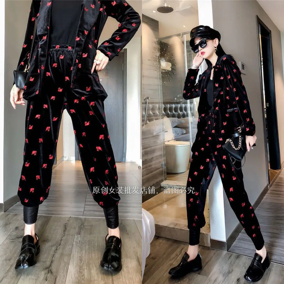 

2021 Autumn and Winter New Gold Velvet Fashion Suit Women's Korean Suit Two-Piece Set Temperament Slimming Coat new fashion