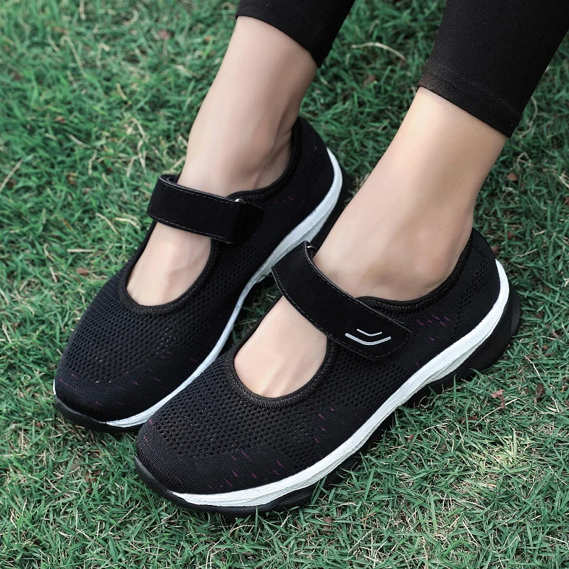

Women's Chunky Sneakers Thick Bottom Platform Vulcanize Shoes Fashion Breathable Casual Running Shoe for Woman Female 2021