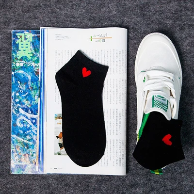 1pair 1 пара, женские хлопковые носки, новинка, короткие носки с сердечками, Летние удобные женские носки, короткие носки для девочек, Meias - Цвет: 1pair