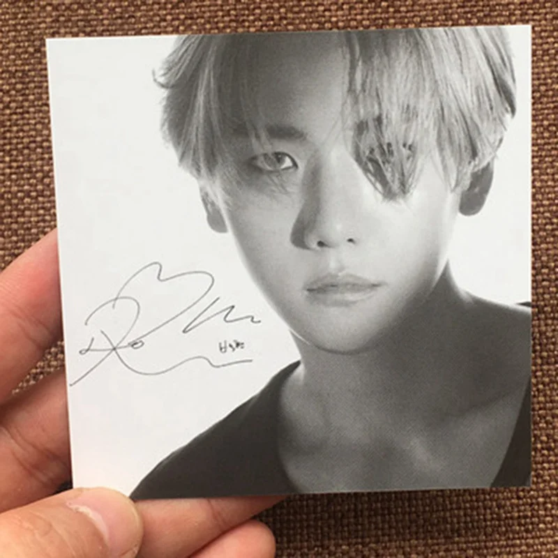 SUPER M Signature Photocard Poster BAEKHYUN MARK KAI TEN LUCAS TAEMIN TAE YOUNG For Fan Welfare New K-pop SUPERM Lomo Photo Card |