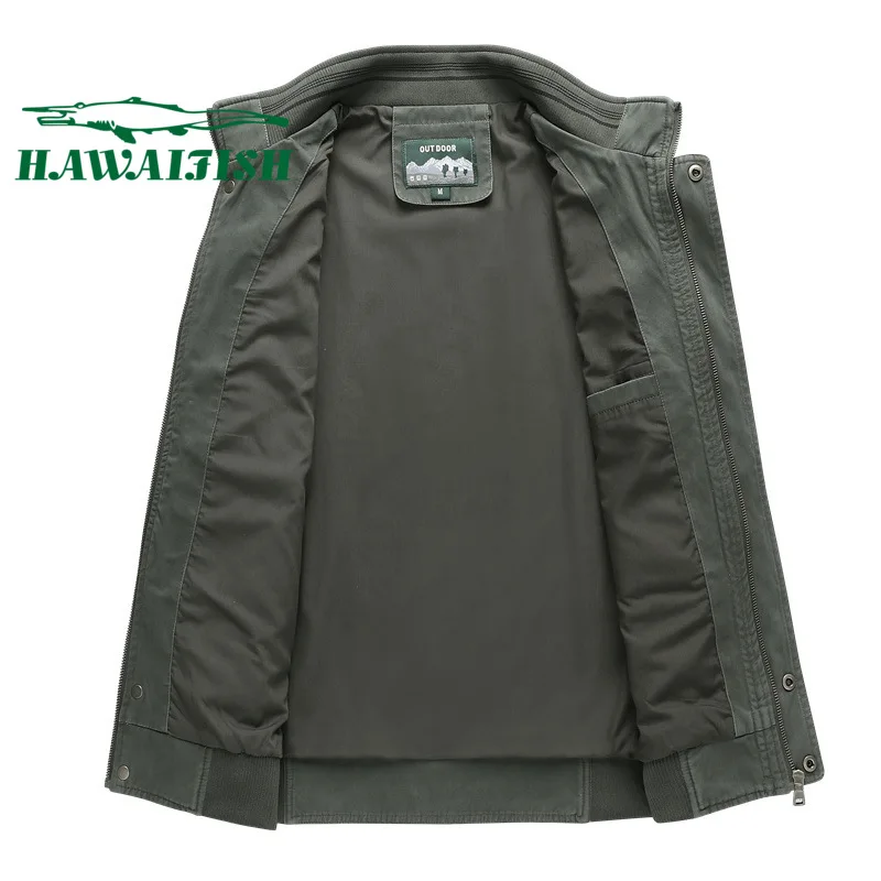 

Coats & Jackets