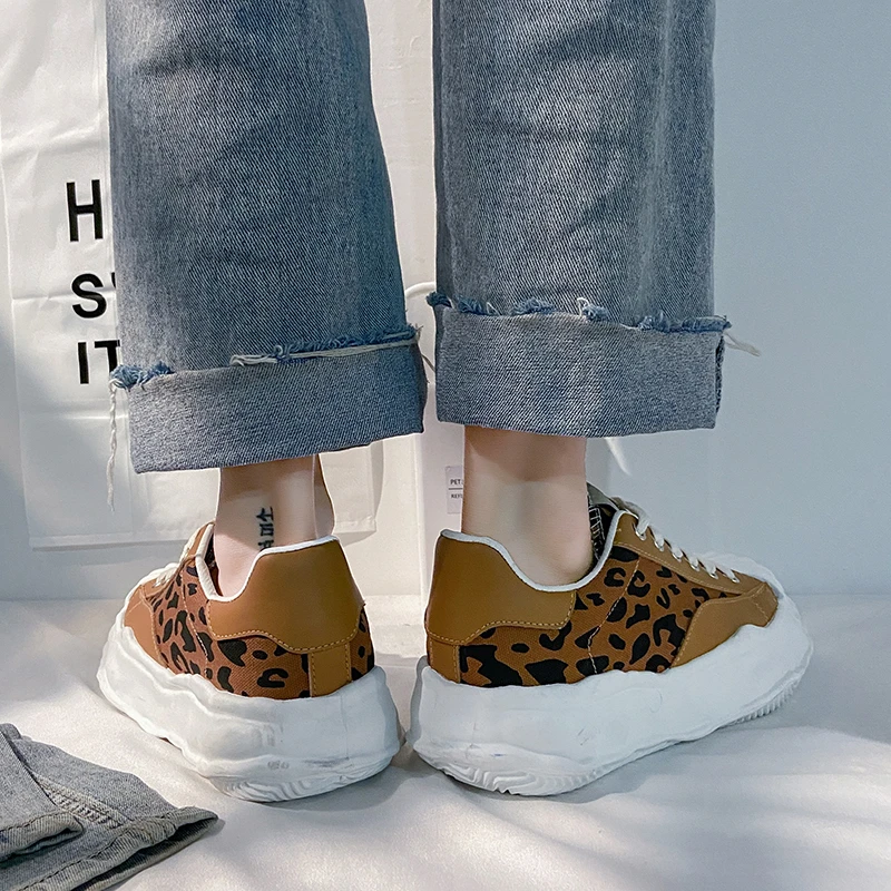 

2021 Fashion Leopard Platform Sneakers Women Summer Pink White Flats Shoes For Women Heels Casual Footwear Ladies Comfot Hot