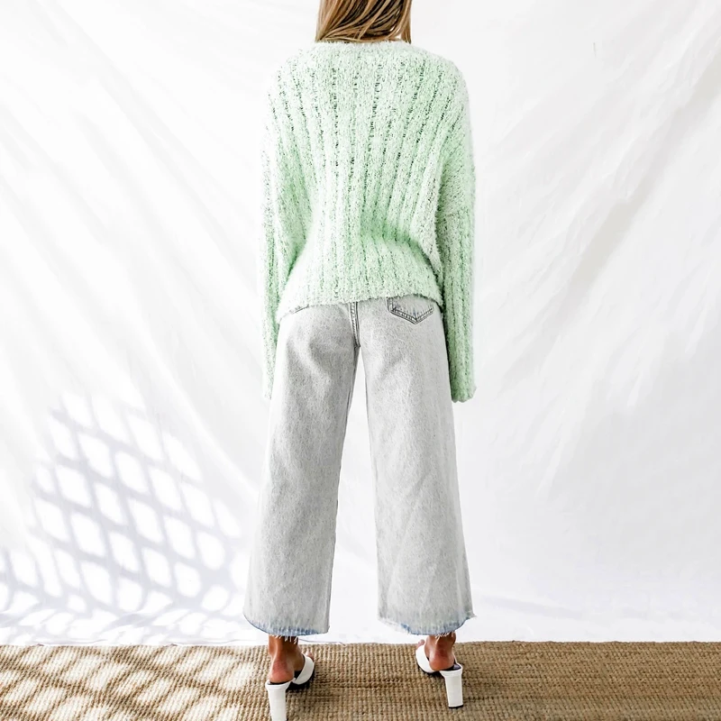 

Women Pullovers Knitted Sweater Long Flare Sleeve O-Neck Pullovers Loose Jumper Female Winter Autumn Streetwear M