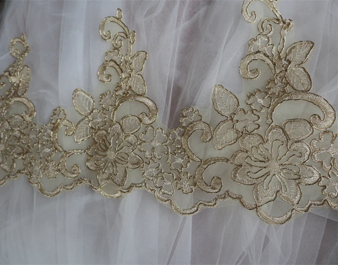 Золотая кружевная тесьма вышитая ткань для свадебных украшений - Фото №1