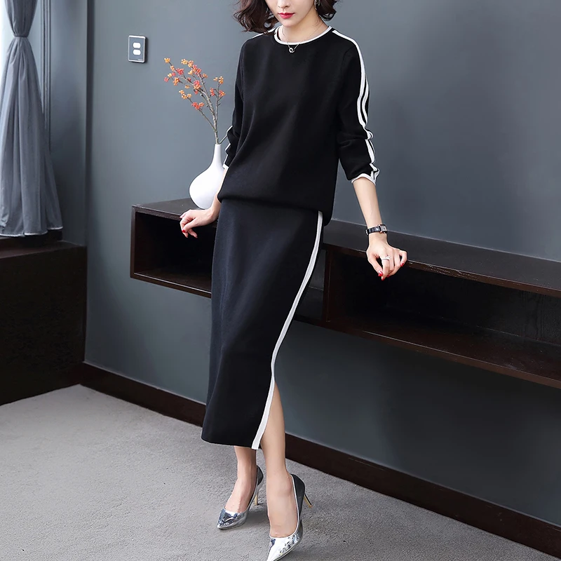 Комплект из 2 предметов на весну и осень комплект двух женский топ юбка свитер с