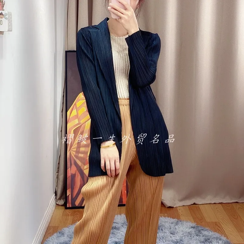 

HOT SELLING Miyake folds long Sleeve turn-down collar single button coat Suits IN STOCK