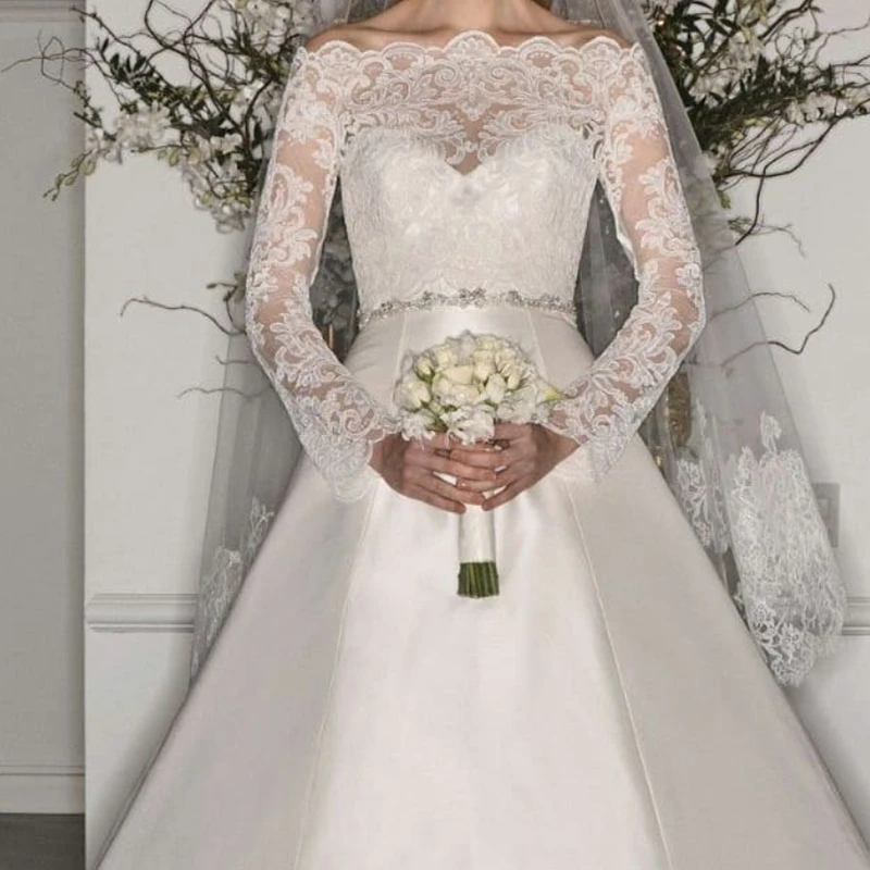 

Boat Neck Wedding Dress 2021 Long Sleeve Princess Lace Appliques With Sash Belt Satin White Brides Gown Custom Made Robe De Mari