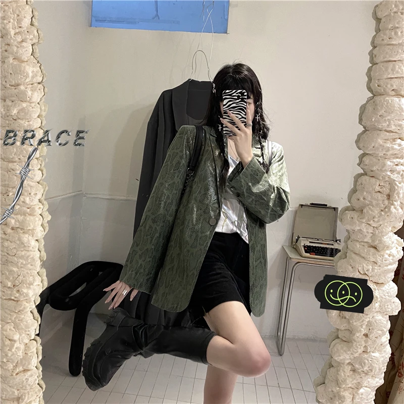 

Vintage Snake Print Leather Blazer Jacket Casual Loose Streetwear Single-button Long Sleeves Blazers Coat New Autumn Veste Femme