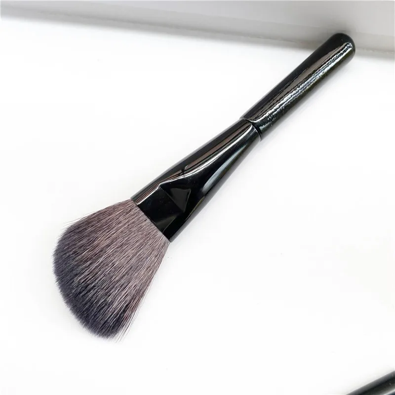 

Retractable Kabuki / Petit Pinceau Kabuki / Angled Contouring Makeup Brushes - Qualified Blush Powder Foundation Cosmetics Brush