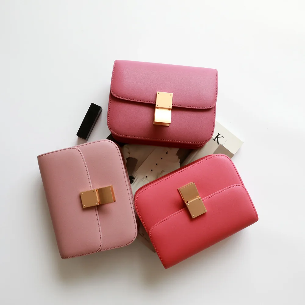 

Women's shoulder strap cross handbag, caramel leather, 2021