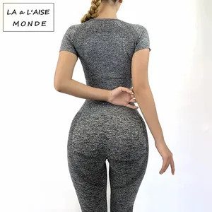 Женский новый комплект из 2 предметов, спортивный топ для йоги, футболка с коротким рукавом + штаны для йоги, облегающие сексуальные штаны с высокой талией, спортивная одежда для йоги