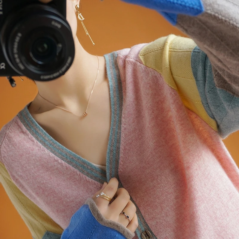 

LHZSYY Spring Autumn New Women Pure Wool Cardigan V-Neck High-end Splicing Sweater Jacket Loose Cashmere Knitted Bottoming Shirt