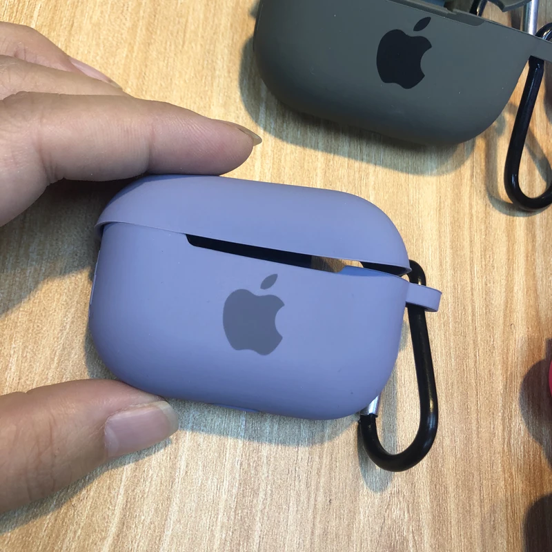 Силиконовый чехол AirPods Pro 3 с брелком защитный силиконовый для зарядки| |