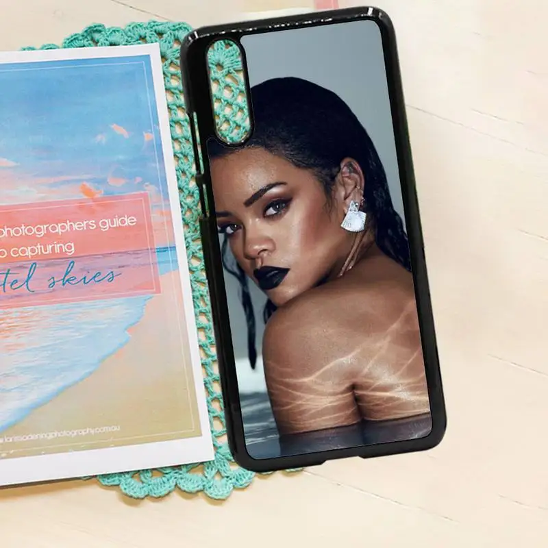 

Robyn Rihanna Fenty Singer high quality cover Phone Case PC for iPhone 11 12 pro XS MAX 8 7 6 6S Plus X 5S SE 2020 XR