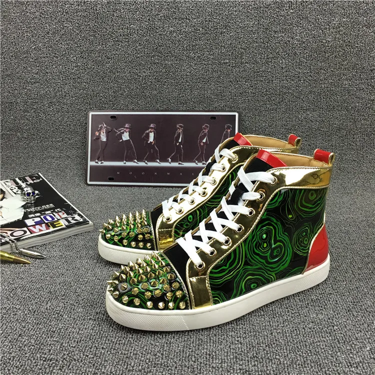 

Luxury Designer Mens Colorful Rivets Sneakers Leather Shoes Patchwork Top Luxury Brand Red Bottom Lovers Flat Casual Skate Shoes