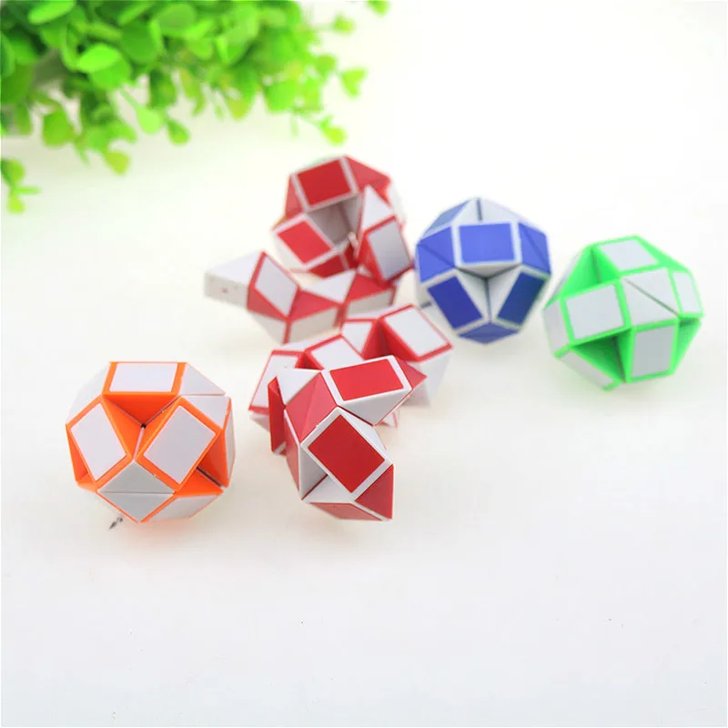 

1@#1Pcs Twist Fun Ploy Puzzle Hot Selling Random Color Mini Magic Cube Snake Toy Ruler Magic Snake